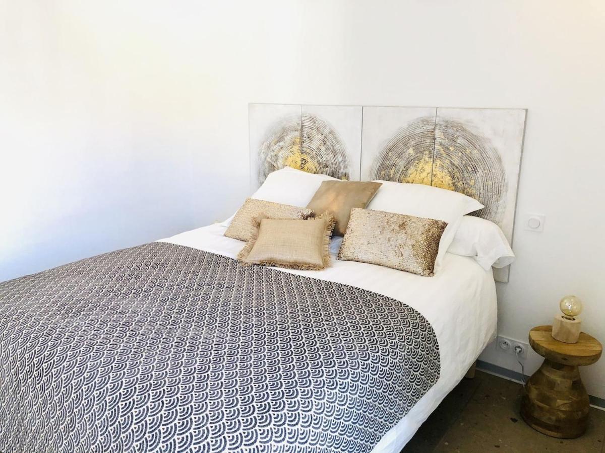 Appartement T3 Lumineux Traversant Totalement Neuf En Face De La Plage Front De Mer Vue Sur Les Iles Vue Mer Panoramique Assuree Residence De La Plage Centre Ville Du Lavandou 3Eme Etage Avec Ascenseur Appartement T3 เลอลาวองดูว์ ภายนอก รูปภาพ